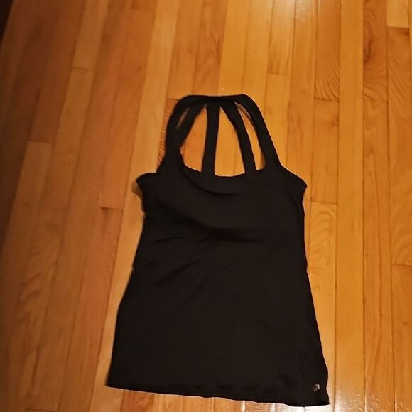 Gap Fit Womens Pullover Black Tank Top with Built-in Bra wig Racerback. Medium - Picture 2 of 4